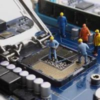 خدمات تخصصی کامپیوتر و لپ تاپ (در محل)