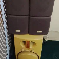 باند و اسپیکر کامپیوتر صدا نرم وقوی