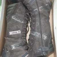 بوت دخترانه