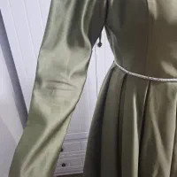 لباس مجلسی|لباس|قشم, |دیوار