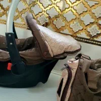 کریر وکیف نوزاد