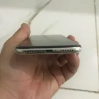 اپل iPhone X با حافظهٔ ۲۵۶ گیگابایت