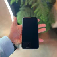 ایفون ۱۱ نرمال