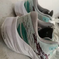 یه جفت کفش خارجی