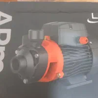 پمپ آب لئو نو کم کار کرده