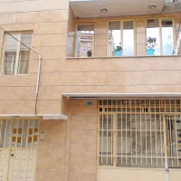 دوطبقه فروشی