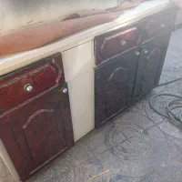 ۶ متر کابینت آشپزخانه بسیار تمیز با هود و سینک