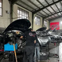 شاگرد مکانیک ماهر