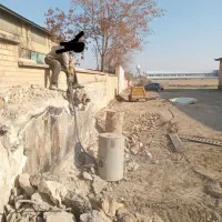 کمپرسور  دو سیلندر جهت تخریب  بتن رایگان  رایگان|ماشین‌آلات صنعتی|مشهد, حرم مطهر رضوی|دیوار