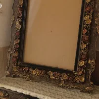 قاب‌اینه‌با‌میز