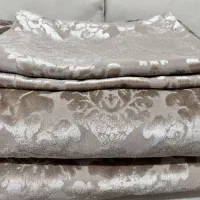 رو تختی مخمل