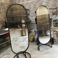 آینه با قاب پنجره ای پایه دار تمام استایل