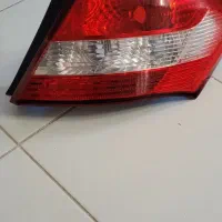 چراغ خطر عقب سمت راست ساینا