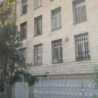 ونک بر اصلی ملاصدرا ۵۸۰ متر زمین ۳۰۰۰متر جواز مفید