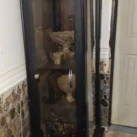 بوفه با دو عدد پای شمدان