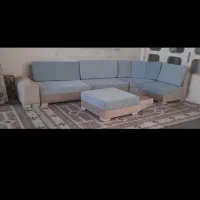 مبل راحتی تمیزدرحدنویک عددفرش یک عددتخت