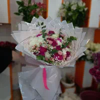 انواع باکس گل ، دسته گل ، تاج گل و