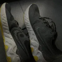 کفش رانینگ نایک اصل سایز ۴۴ Nike