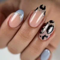 خدمات و آموزش تضمینی کاشت ناخن