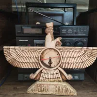 مجسمه ساعت کوروش کبیر