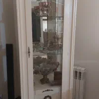 بوفه چوبی کاملا سالم و صندوق دار