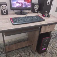 کامپیوتر قدرتمندddr3خانگی رم۴گیگ مانیتورواسپیکر