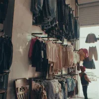 فروشگاه پوشاک بچگانه نوگل 95 دستگاه