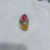دو عدد انگشتر یکی یاقوت سرخ و شرف شمس