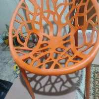 صندلی پلیمری نشکن به همراه میز مدل شاخ و برگ