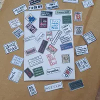 برچسب ماشین  گوشی لبتاب