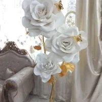 گل فومی بزرگ قد ۲متر