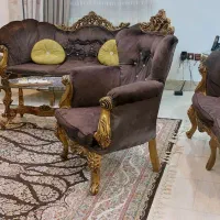 مبل سلطنتی ۷ نفره با میز مبلی و دو میز عسلی|مبلمان خانگی و میز عسلی|رشت, صفاری|دیوار