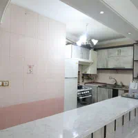 اجاره واحد مبله روزانه هفتگی ماهیانه|اجارهٔ کوتاه‌مدت آپارتمان و سوئیت|شیراز, زرهی|دیوار