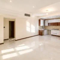 ۱۰۰ متر  ۳ خوابه نوساز  دسترسی عالی ۲ پارکینگ سندی