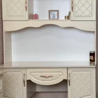 میز تحریر و کتابخانه نو