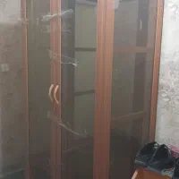 ویترین  شیشه ای نو