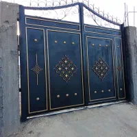 نقاشی ساختمان در و پنجره