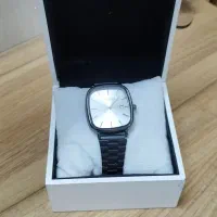 دو عدد ساعت مچی نو