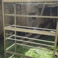 ویترین آلمینیومی. سفید .