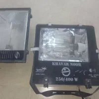 پروژکتور بزرگ
