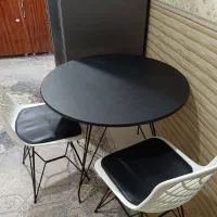 میز غذاخوری ۴ نفره