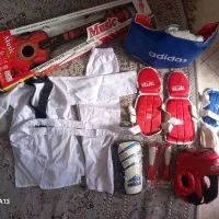 لباس تکواندو ، گیتار ، طناب ورزشی