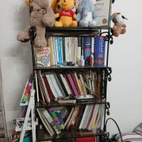 تخت ی نفره ۲ عدد میزعسلی کتابخان  میز ارایشه|تخت و سرویس خواب|اصفهان, شهید رجایی|دیوار