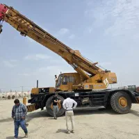 جرثقیل 50 تنی با اپراتور مجرب و مجوزدار