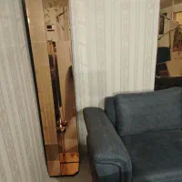 ساعت شیشه ای شیک هنوز پلمپش باز نشده