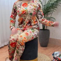 حاجی ارزونی|لباس|سنندج, |دیوار