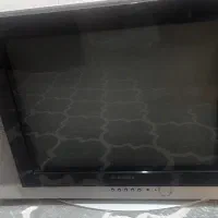 تلویزیون صفحه تخت سامسونگ تخفیف داده میشود