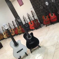 گیتار یاماها