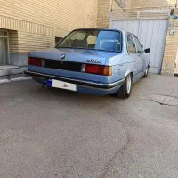 بی ام و ۳۲۰ مدل ۱۹۷۶ بینظیر|خودرو کلاسیک|اصفهان, جلفا|دیوار
