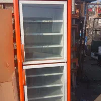 یخچال ایستاده فریزر سالم وتمیز